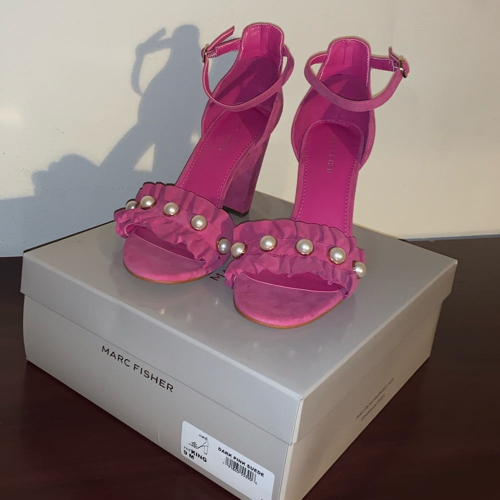 Brand new Marc Fisher embellished sandals